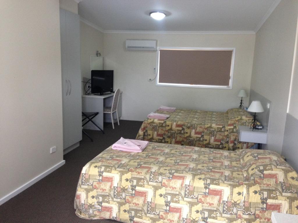 Mia Motel Griffith Zimmer foto